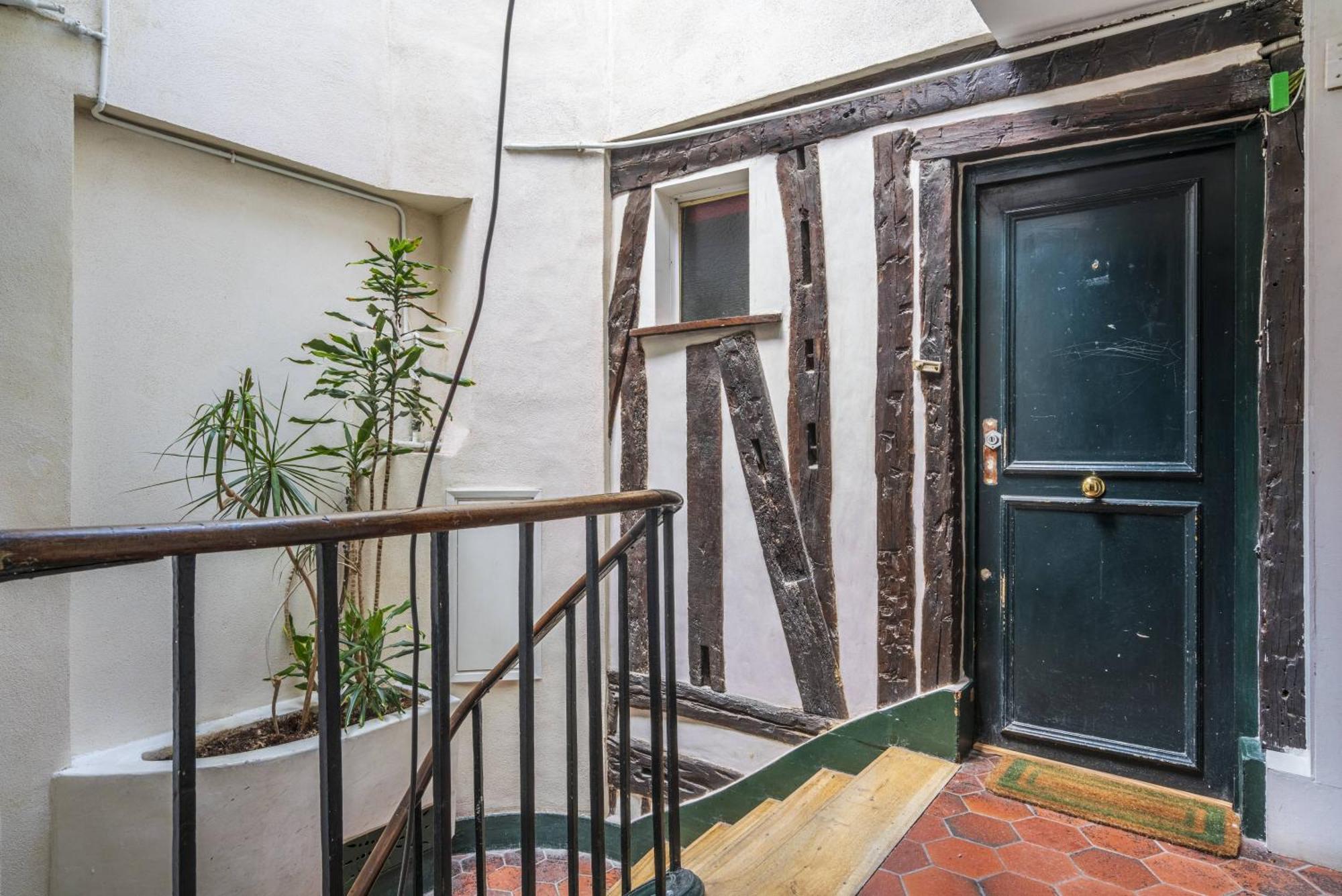 Loft Central Париж Экстерьер фото